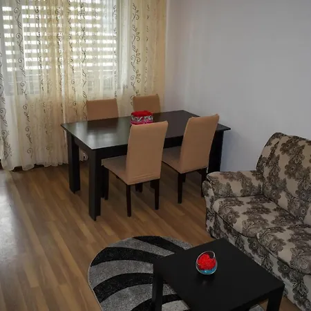 Apartment Ynl